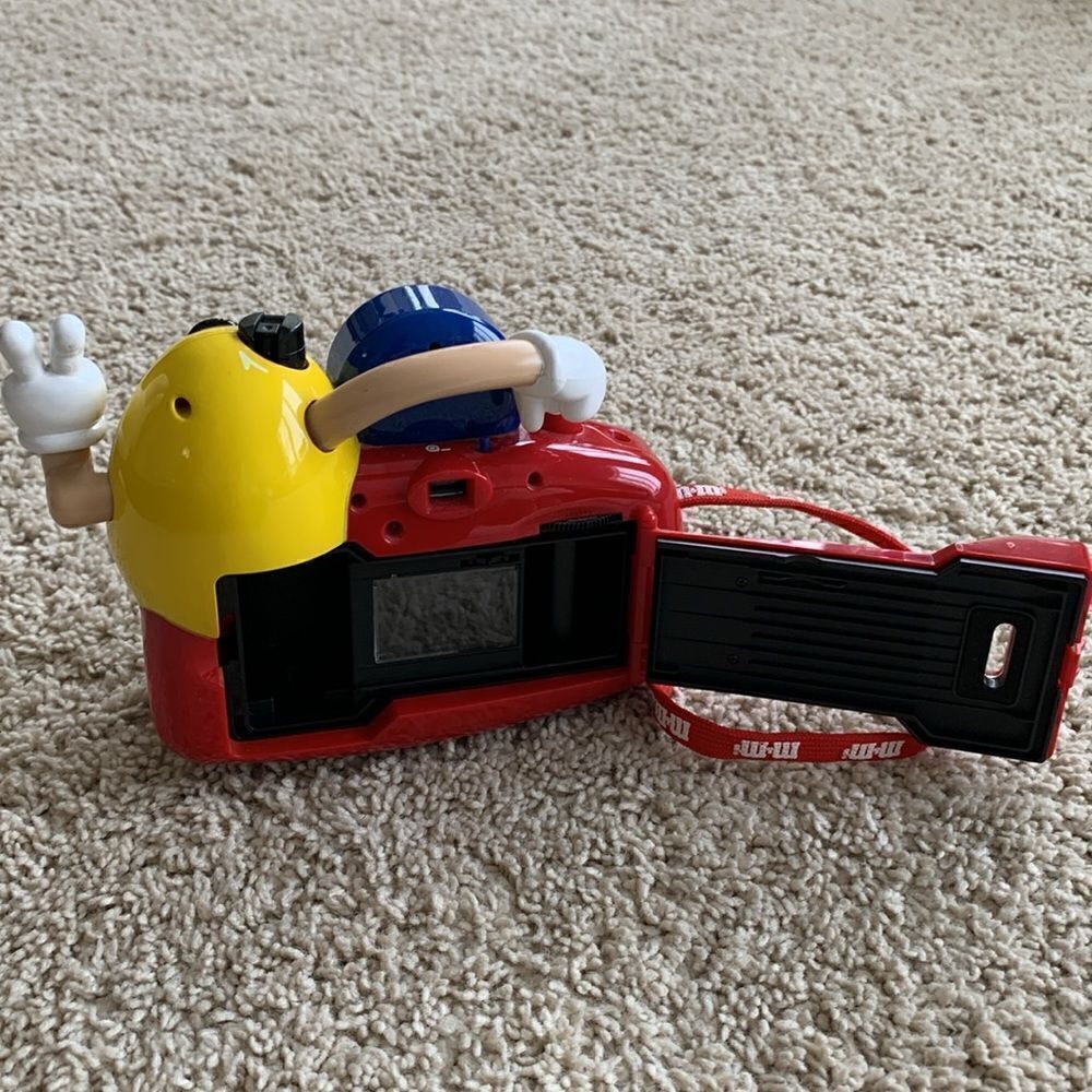 M&M 35mm Camera. In excellent condition !! RARE !! Includes carrying strap!‎ - Picture 6 of 8
